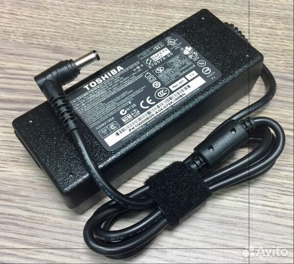 Новый блок питания Toshiba 19V 4.74A (5.5x2.5) 90W