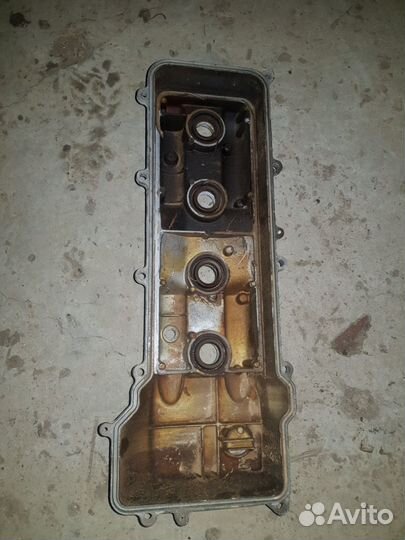 Клапанная крышка на тойоту 3RZ