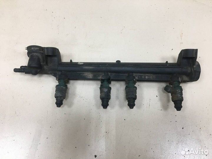 Рейка топливная (рампа)