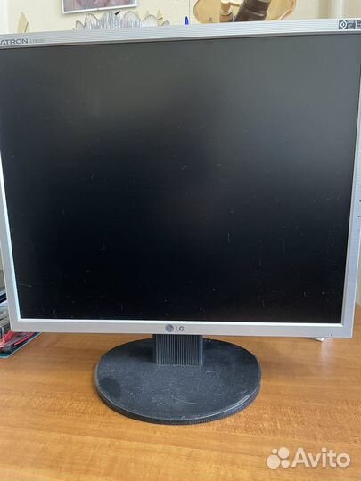 Монитор acer 17