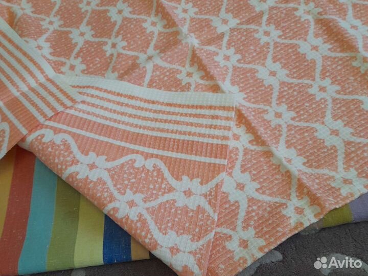 Полотенца отрез вафельное