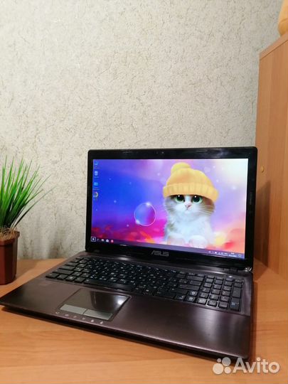 Ноутбук Asus i5-2430m/4GB/Radeon