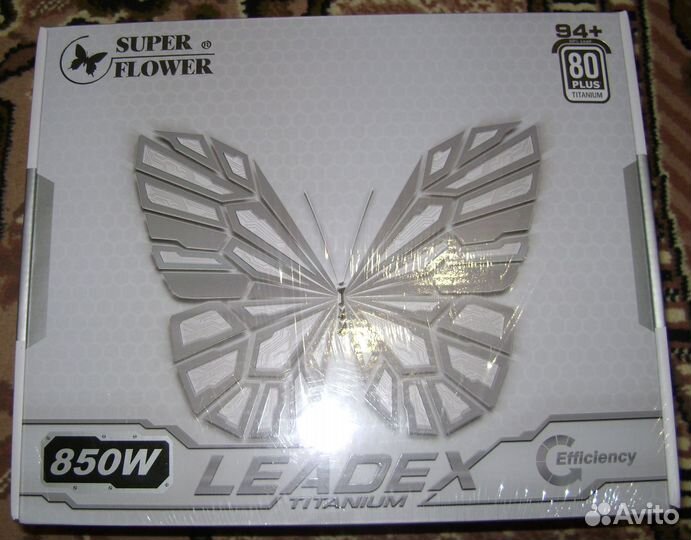 Super Flower Leadex 850W 80+ Titanium