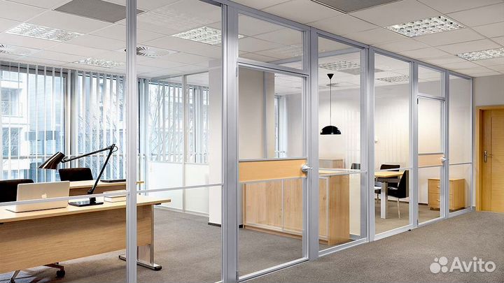 Офисные перегородки из стекла
