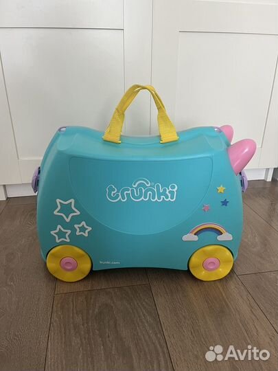 Детский чемодан trunki