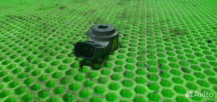 Датчик детонации Toyota Avensis