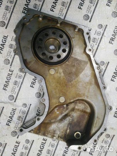 Крышка коленвала задняя Volkswagen Transporter T4