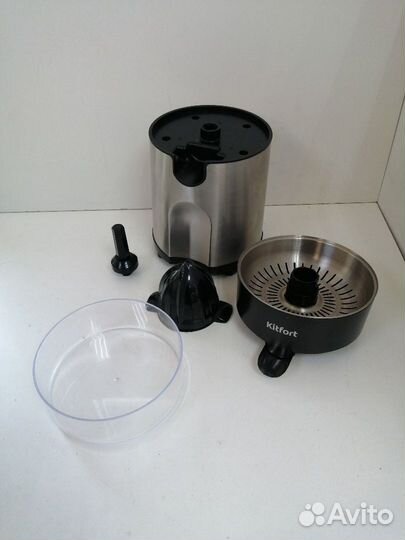 Соковыжималка Kitfort кт-1113