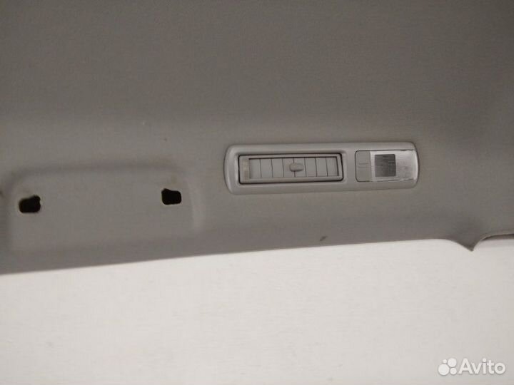 Обивка потолка Toyota Highlander 3