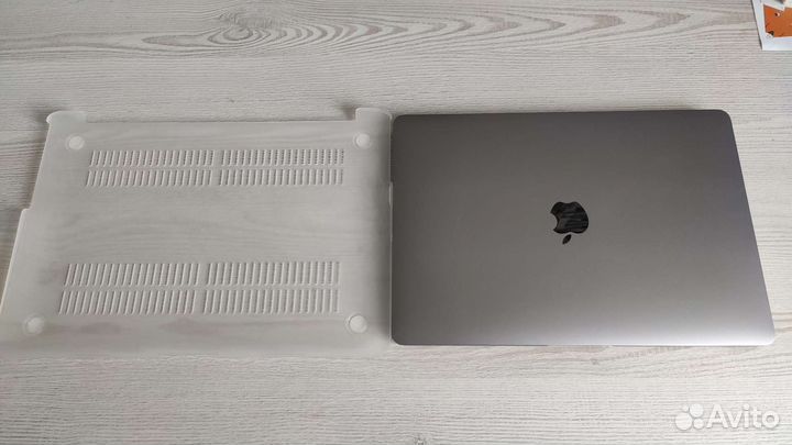 Чехол для Apple Macbook Air 13