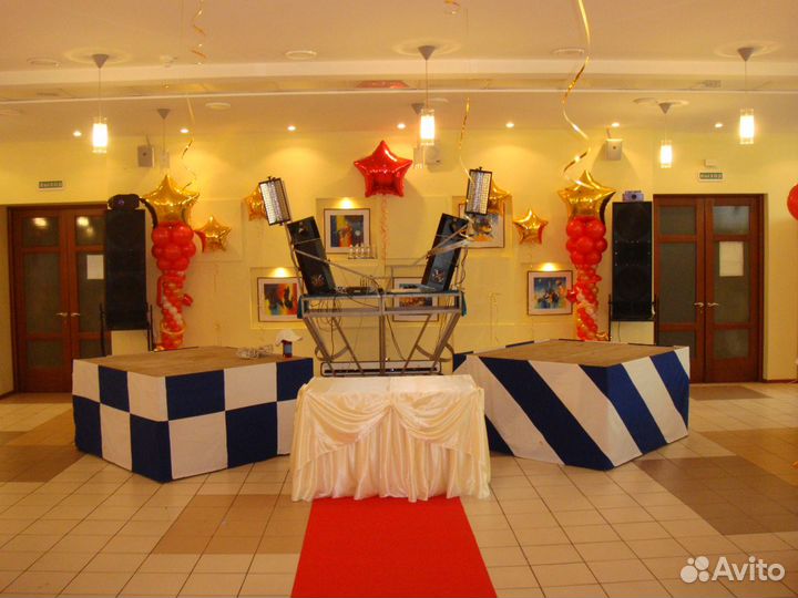 Сцена, звук, подиум, свет