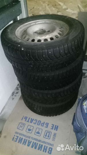 Колеса в сборе на зиме 195/65 R15