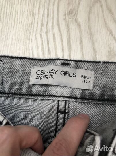 Джинсы на девочку gloria jeans 140