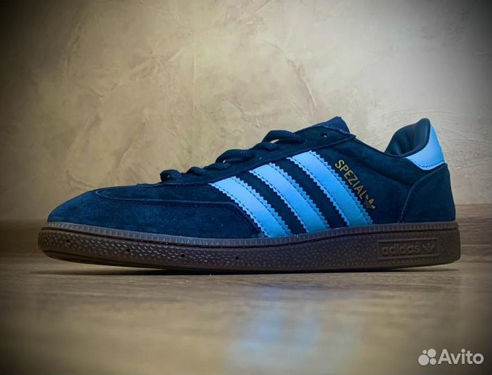 Кроссовки Adidas spezial