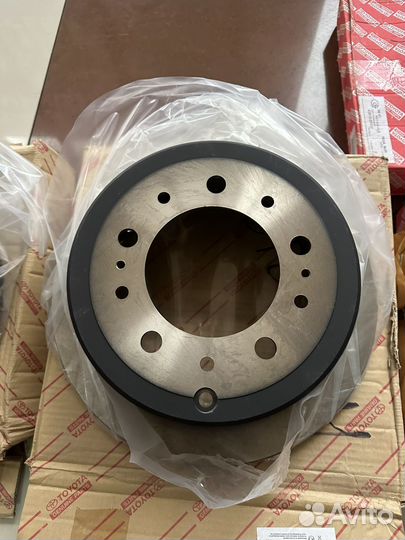 Тормозные диски задние Toyota LC100 Lexus LX470