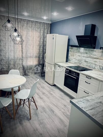 2-к. квартира, 68 м², 17/17 эт.