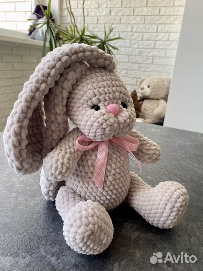 Плюшевый заяц