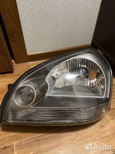 Фара Hyundai Tucson
