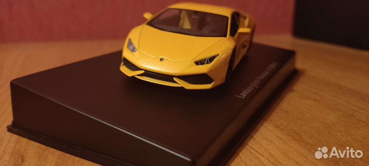 Модель 1/43 Lamborghini Huracan LP 610-4 (2014)