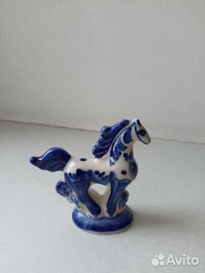Фигурки животных гжель