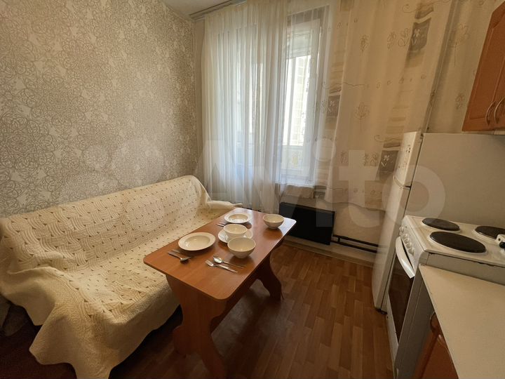 2-к. квартира, 56 м², 12/17 эт.