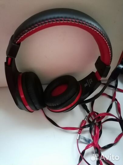 Игровые наушники с микрофоном