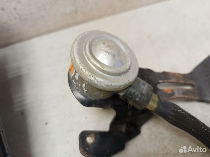 Подушка безопасности в сиденье переднее