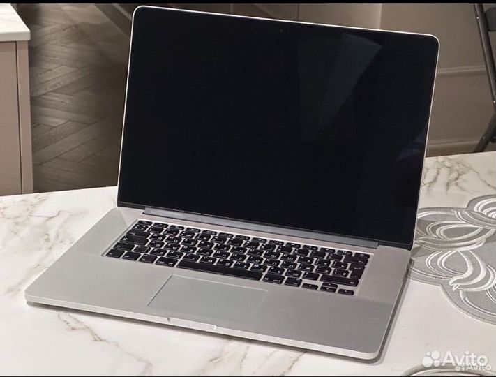 Apple MacBook Pro 15 16gb i7 2013