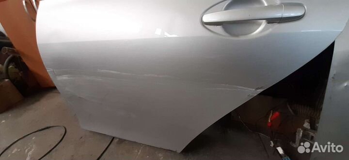 Продам двери от Аксио