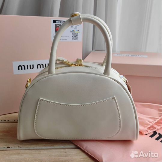 Сумка кожаная Miu Miu белая