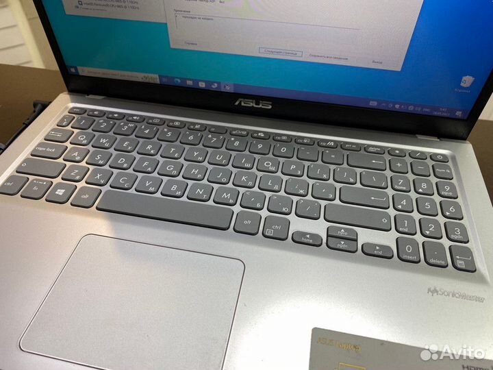 Ноутбук Pentium 4x1.1ггц/4Гб/128SSD