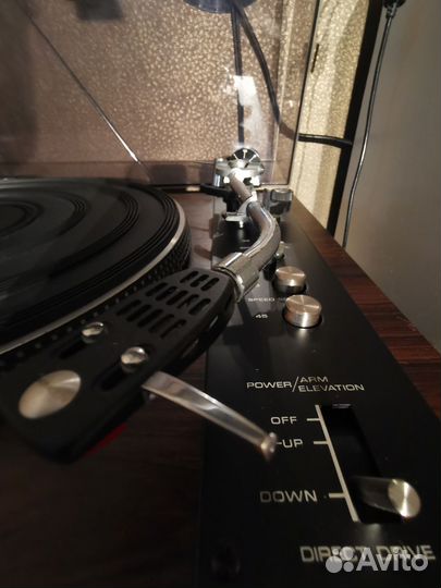 Виниловый проигрыватель Pioneer PL-1100
