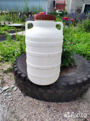 Емкость пластиковая