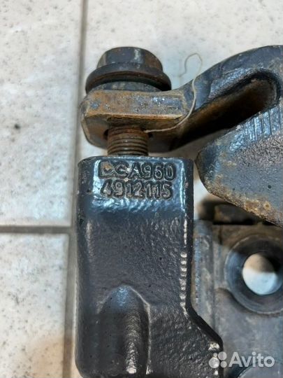 Кронштейн глушителя Mercedes-Benz Actros 1842 Ls