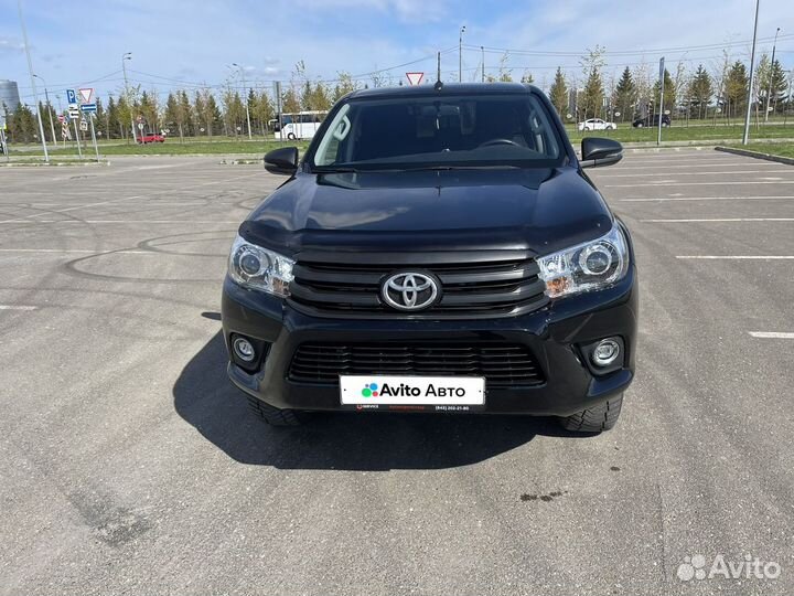 Toyota Hilux 2.4 МТ, 2018, 227 894 км