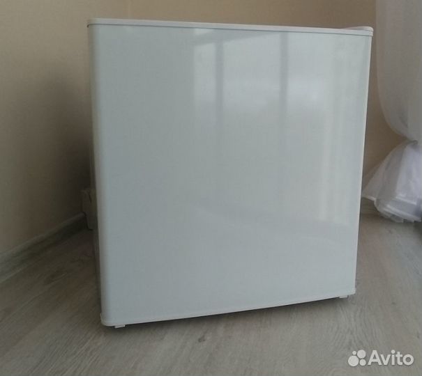 Холодильник Metro cash & carry ARO