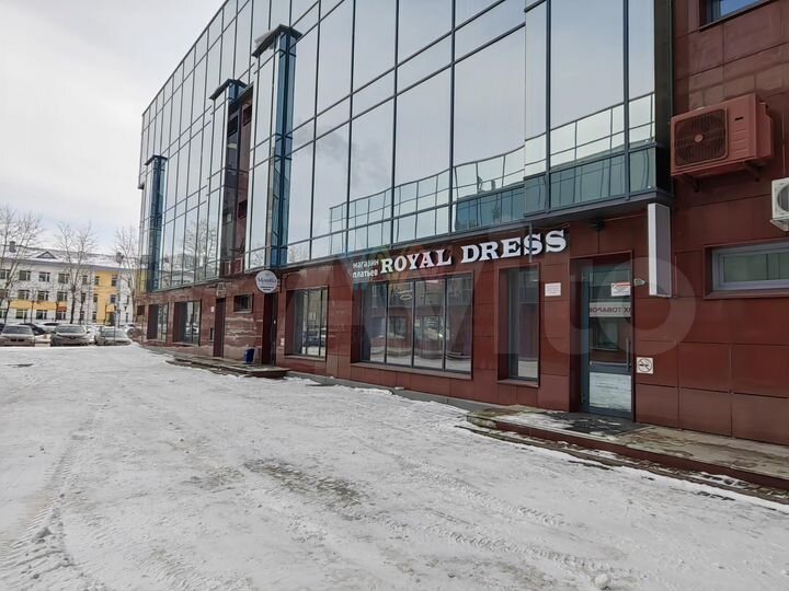 Торгово-офисное 75 м2 БЦ Треугольник 1 этаж