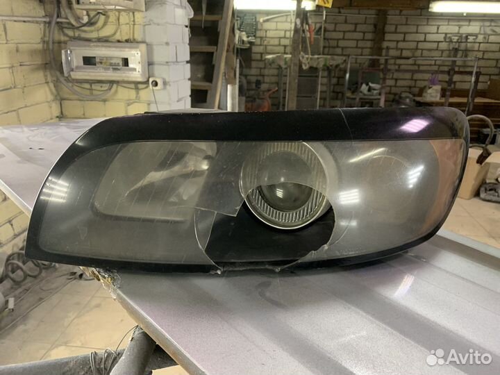 Фара передняя левая volvo c30