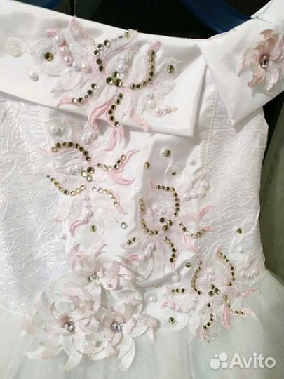 Красивое платье для девочки