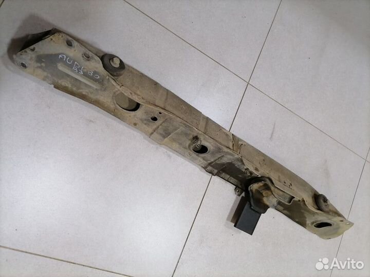 Усилитель планка под радиат. Audi 80 B3 1986—1991