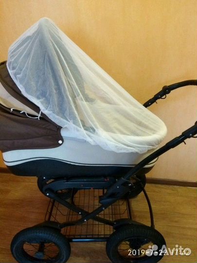 Коляска Zippy