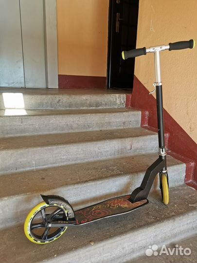 Складной городской самокат Ехрlorе 200