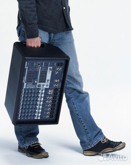 Микшер-усилитель Yamaha EMX312SC