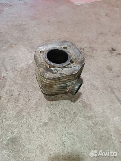 Цилиндр муравей