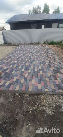 Бригада строителей