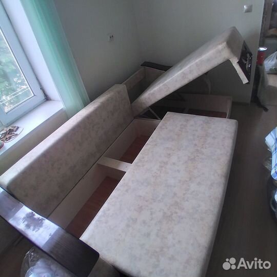 Угловой диван