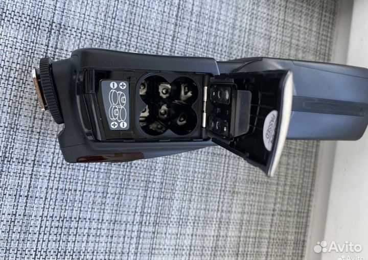 Вспышка камеры yongnuo speedlite yn565exii