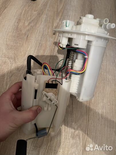 Оригинальный бензосос camry v70-75