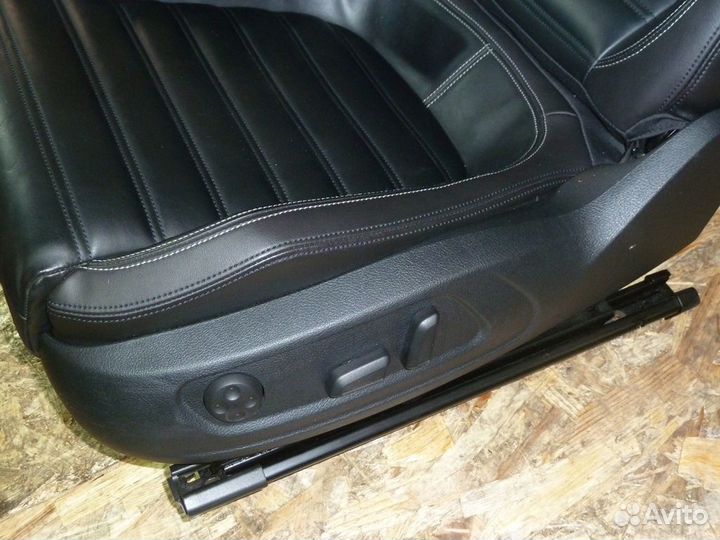 Кожаные сиденья Volkswagen Passat CC (B6)