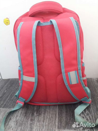 Школьный рюкзак